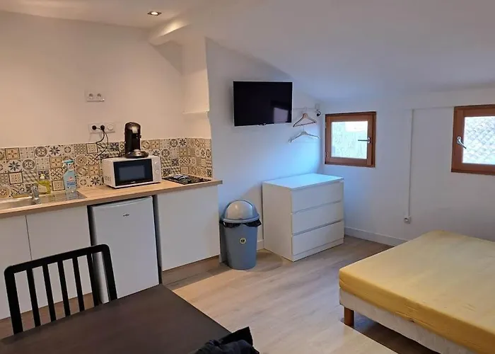 Budgetbnb 195A,Studette Rue Populaire